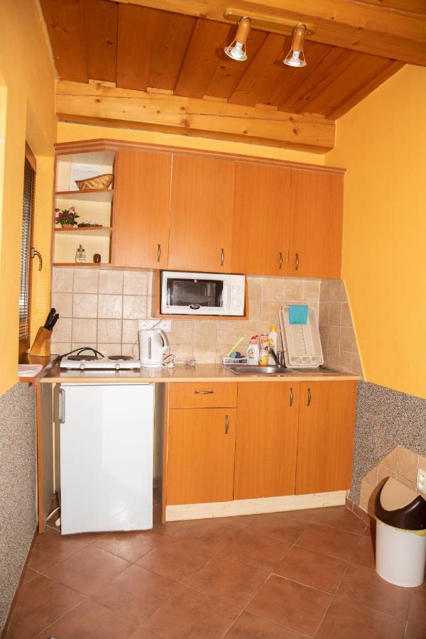 Apartmány Alma Vyhne Exterior foto